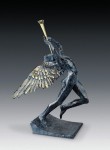 Triumphierender Engel, Engel mit Posaune, Engel des Triumphes, Dali Skulptur